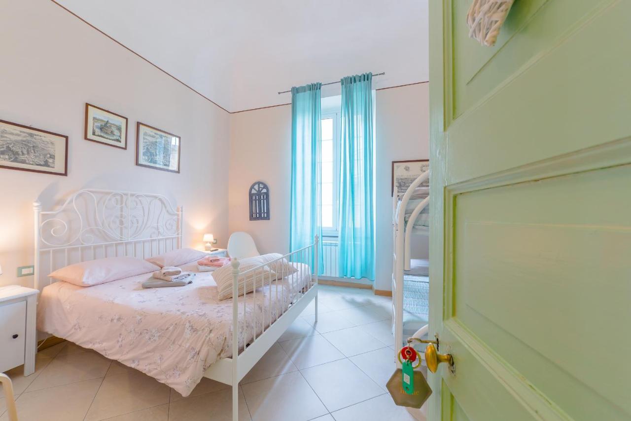 B&B Bernini Финале Лигуре Екстериор снимка