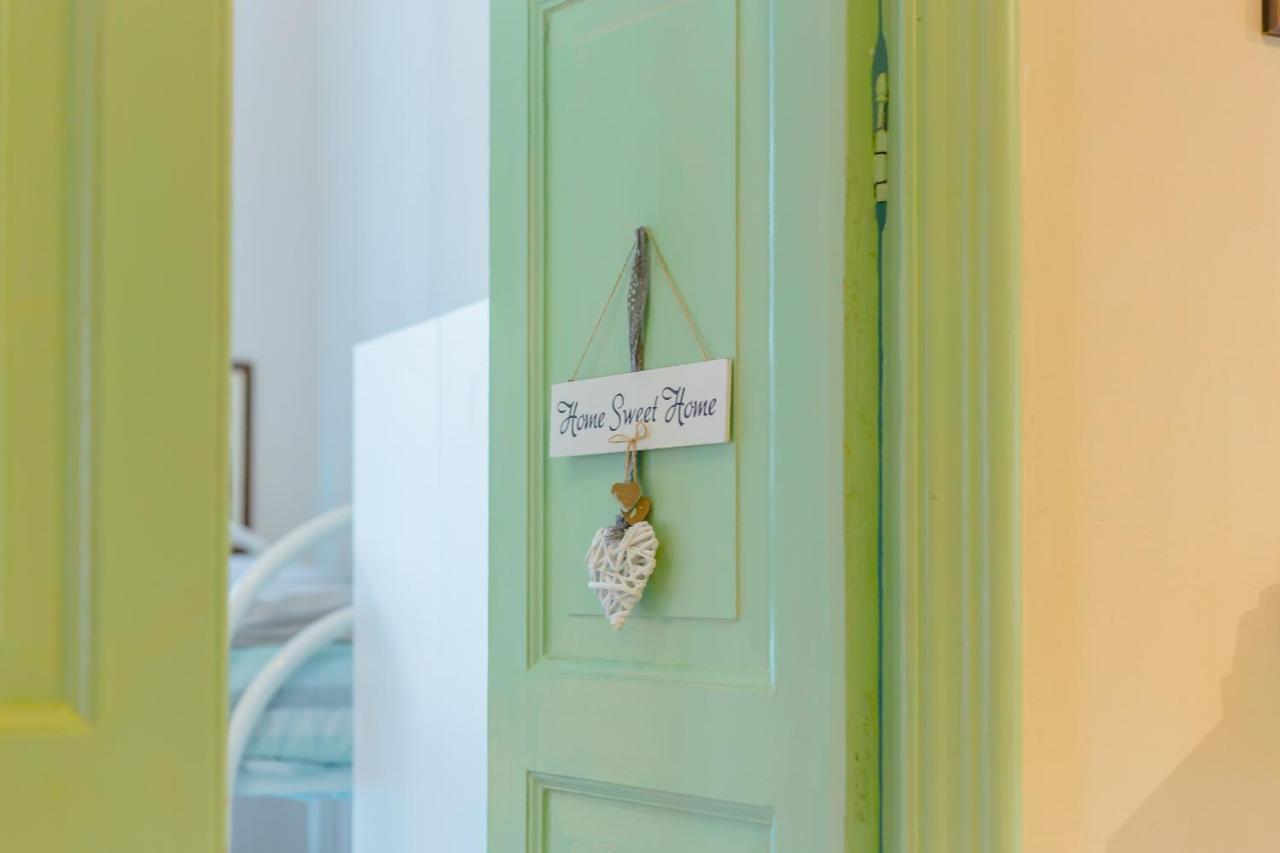 B&B Bernini Финале Лигуре Екстериор снимка