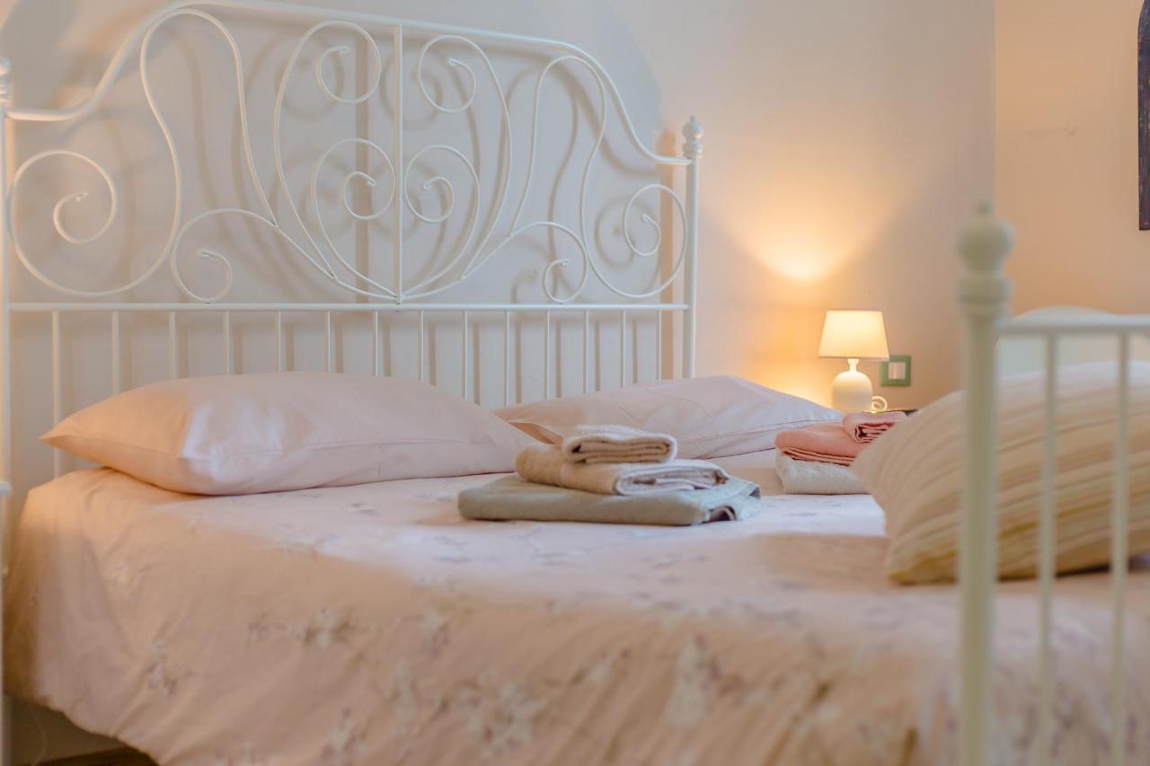 B&B Bernini Финале Лигуре Екстериор снимка