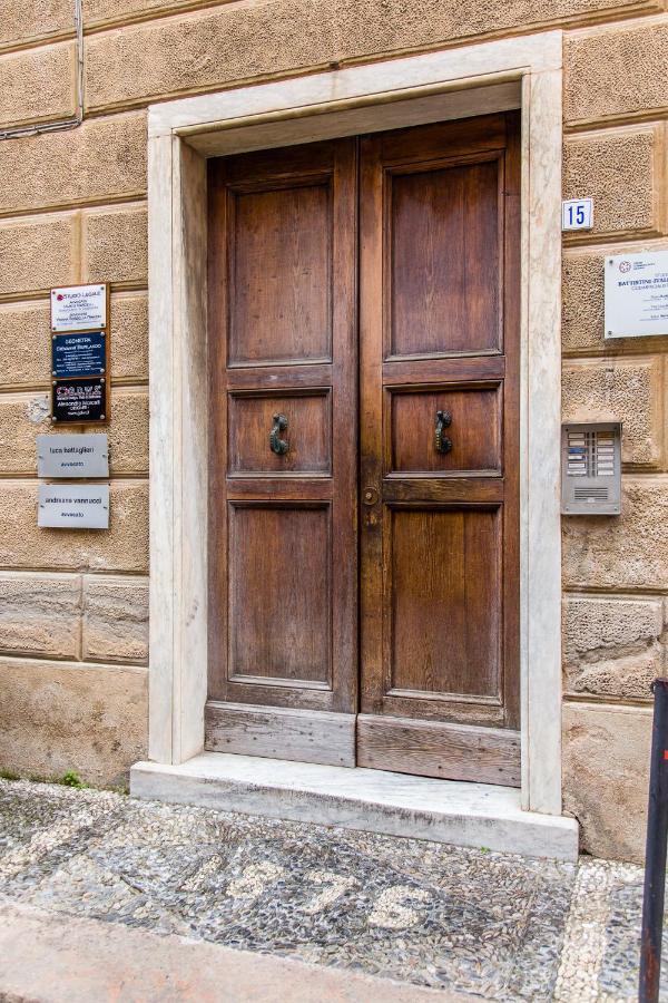B&B Bernini Финале Лигуре Екстериор снимка